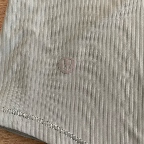 Lululemon ribbed tank top - Picture 2 of 3